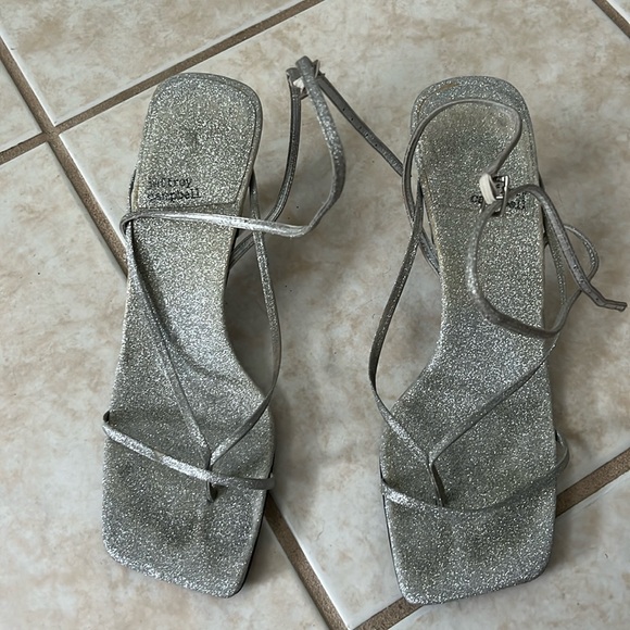 Jeffrey Campbell Sparkly Fluxx sandal - Picture 4 of 7